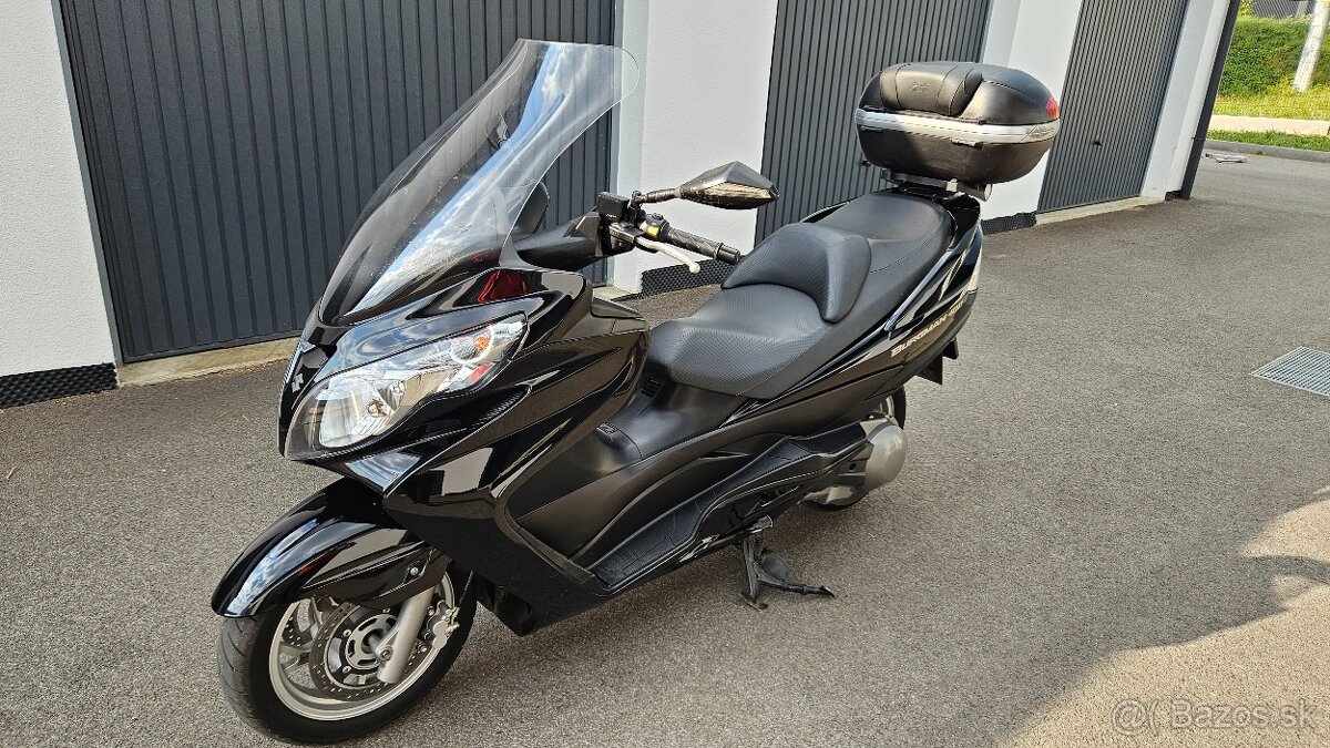 Predám Suzuki Burgman 400
