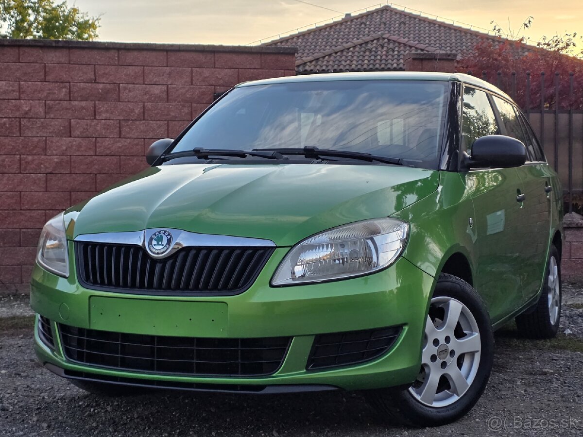 Škoda Fabia 1.2i / Facelift mod. 2011 / 180 tisíc KM / SK TP