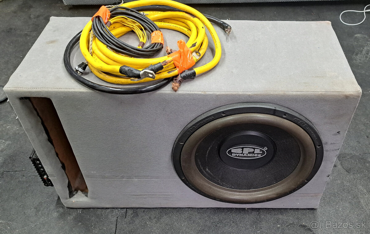 Subwoofer do auta