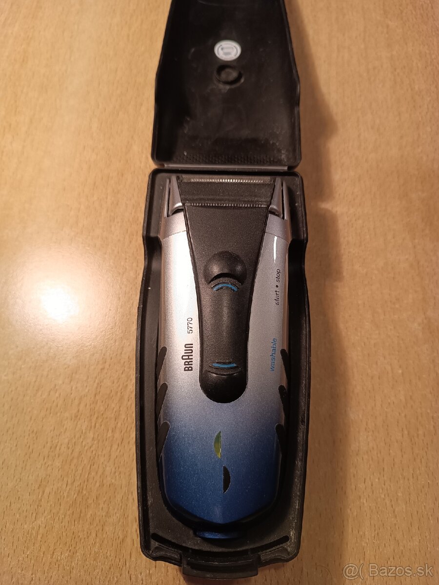 Holiaci strojček BRAUN 5770