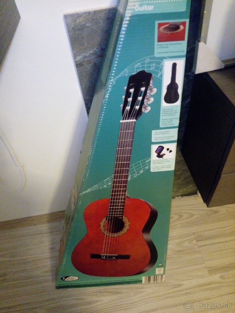 Predám gitaru s puzdrom novú
