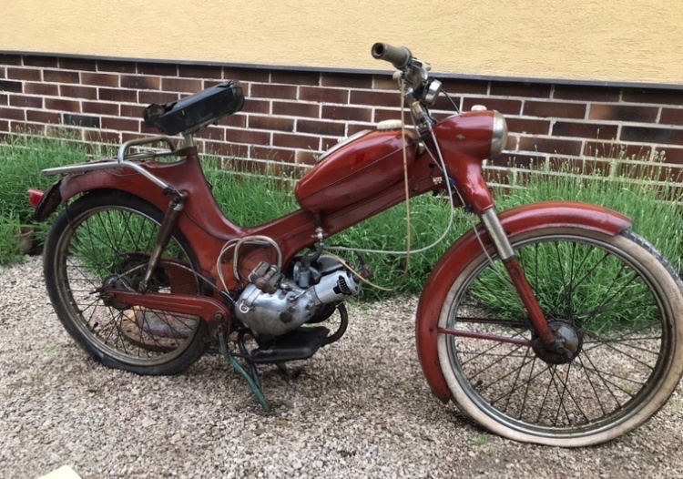 Predám moped puch MS 50 zo začiatku 50 rokov