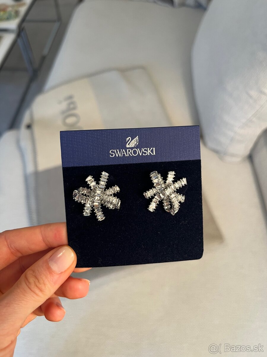 Náušnice Swarovski so vsadenými kameňmi