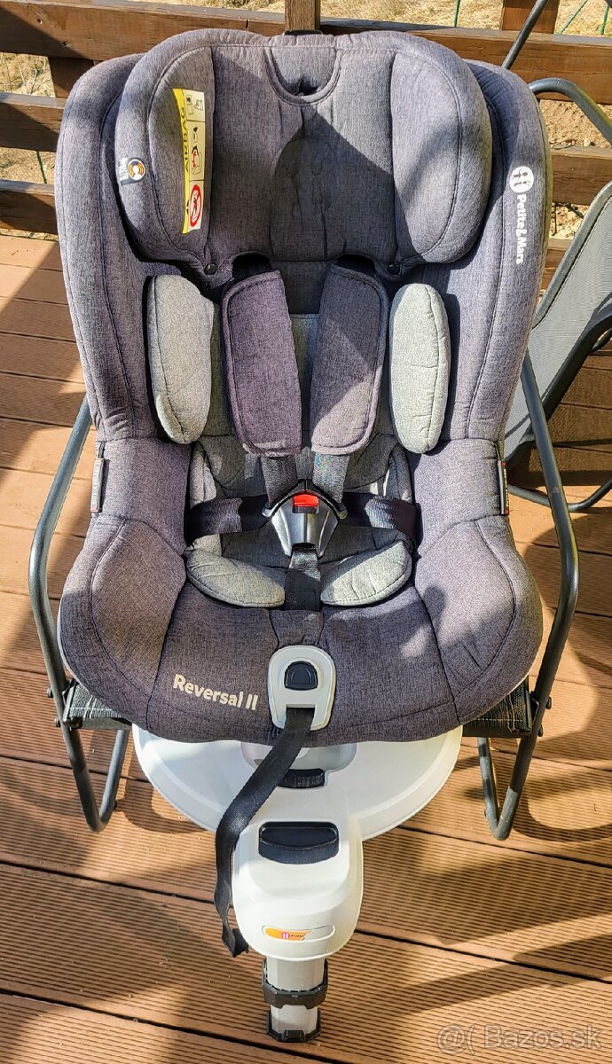 PETITE&MARS Autosedačka Reversal II Isofix Grey (0-18 kg)
