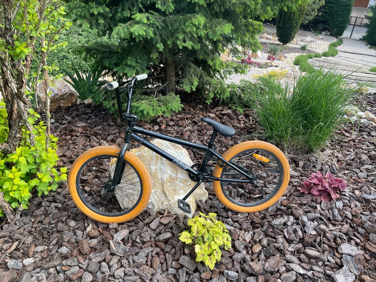 Bicykel galaxy pyxis 2020