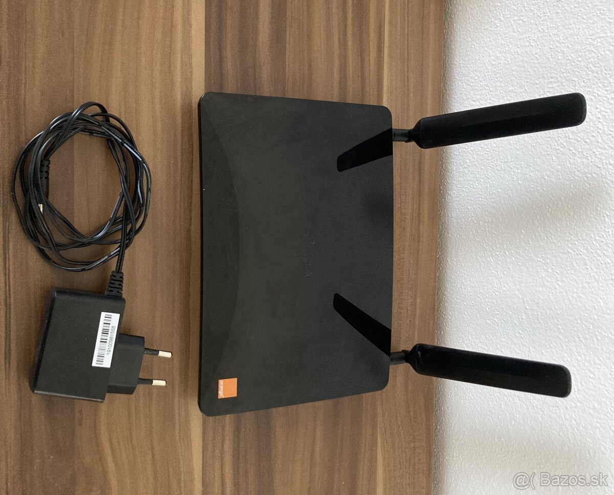 Predám Wifi router Archer MR200