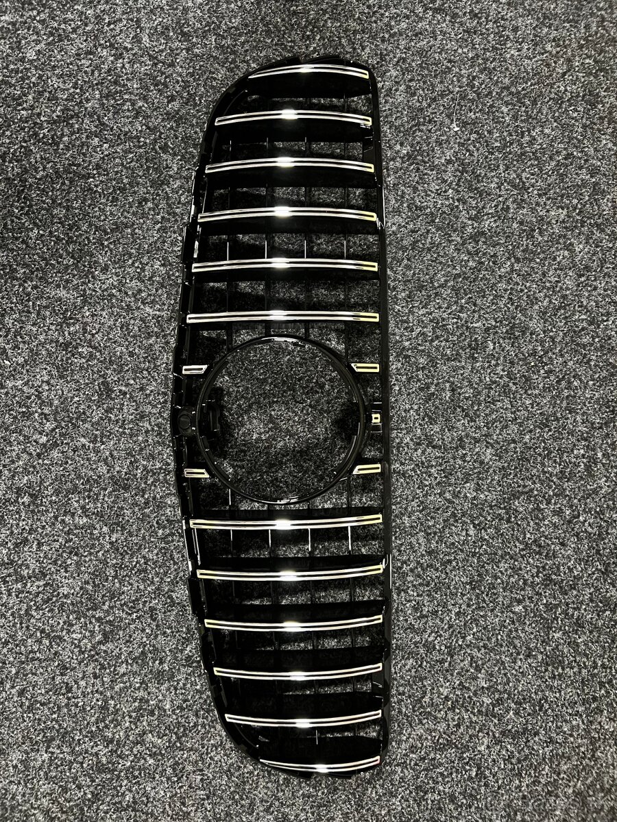 predná maska /grill/ na mercedes GLC X253 GTstyle