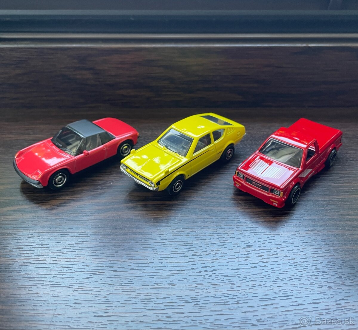 autíčka/modely Hot Wheels Matchbox Porsche GMC Mitsubishi