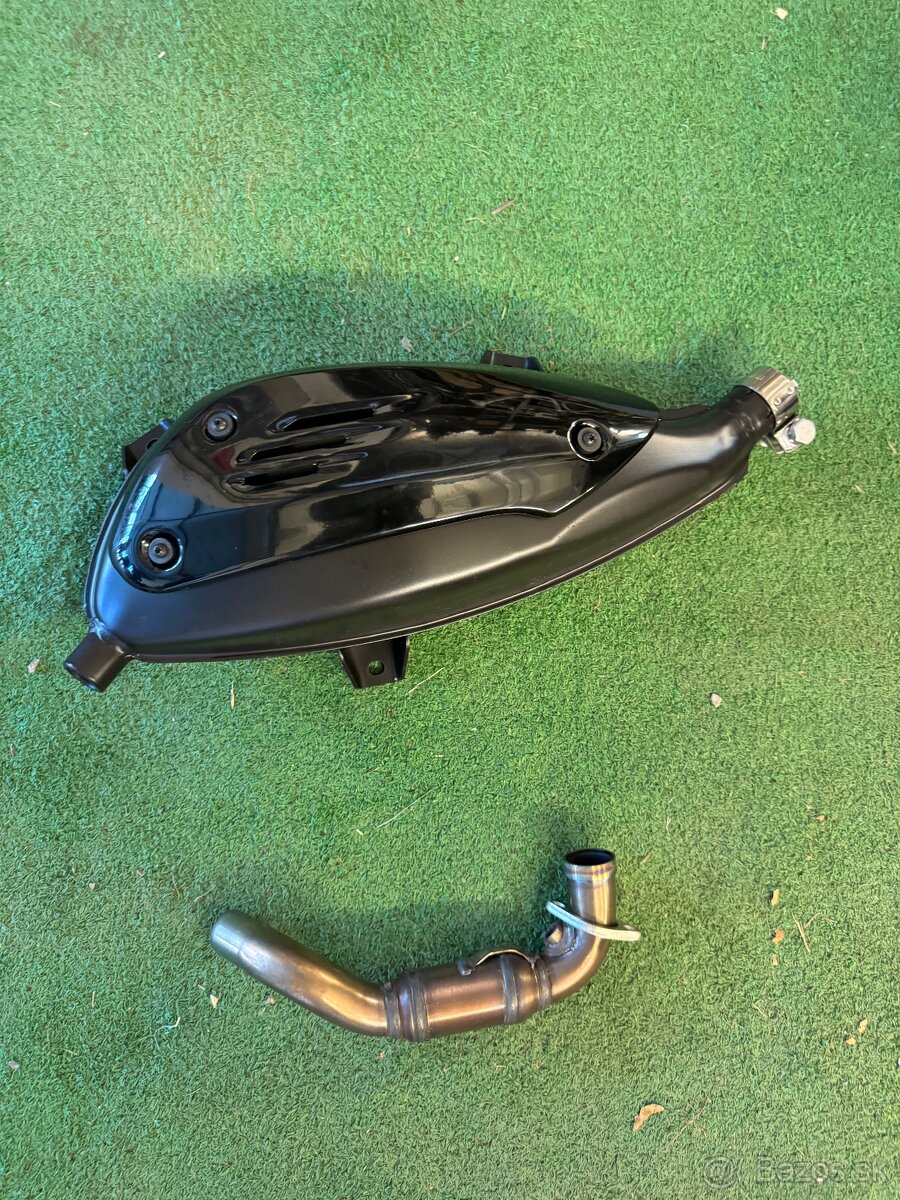 Predam výfuk Vespa GTS 300 nový Euro 5