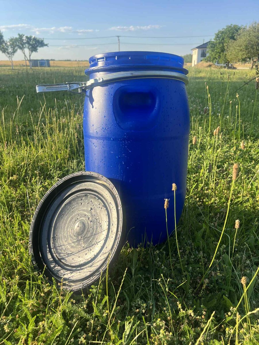 🛢️ Plastové sudy 30 l / 60 l / 120 l / 220 l