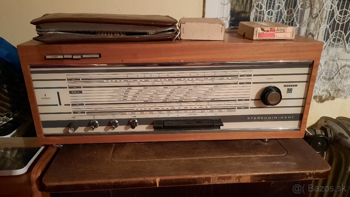 Radio TESLA 538A + repro