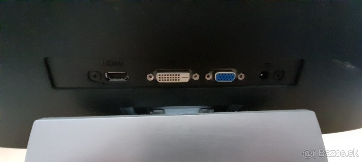 Predám monitor HP 24