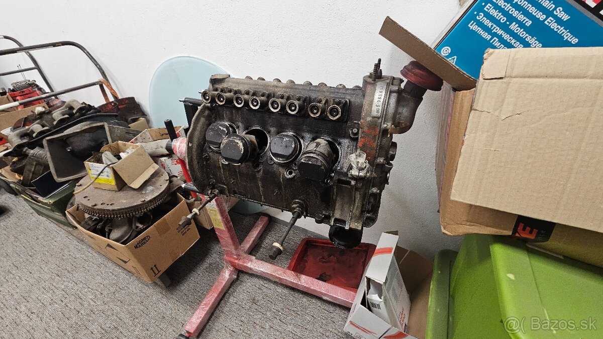 Motor Tatra 805