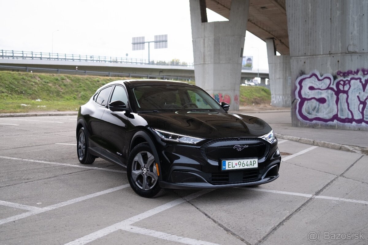 Ford Mustang Mach-E STD RWD 75.7kWh - mozny odpocet DPH