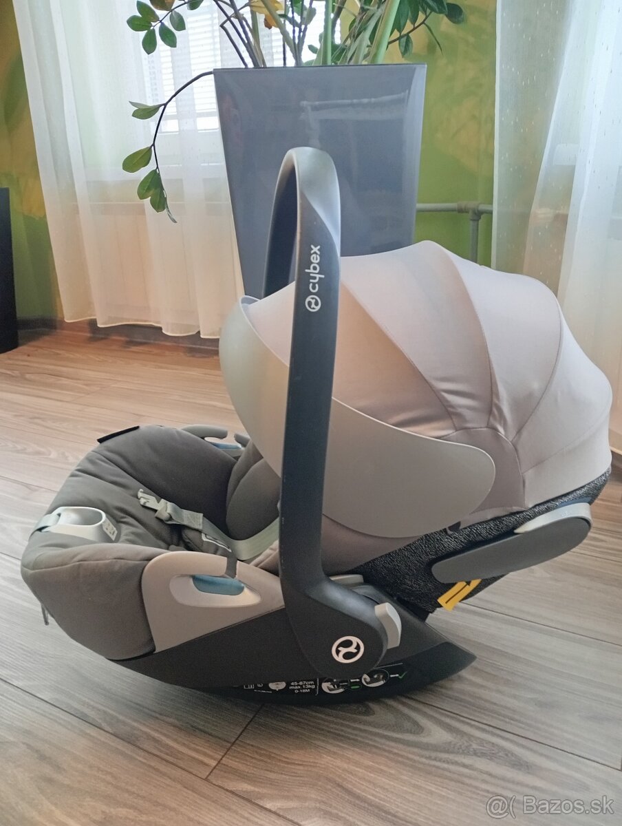 Cybex Cloud Z i-size autosedačka vajíčko