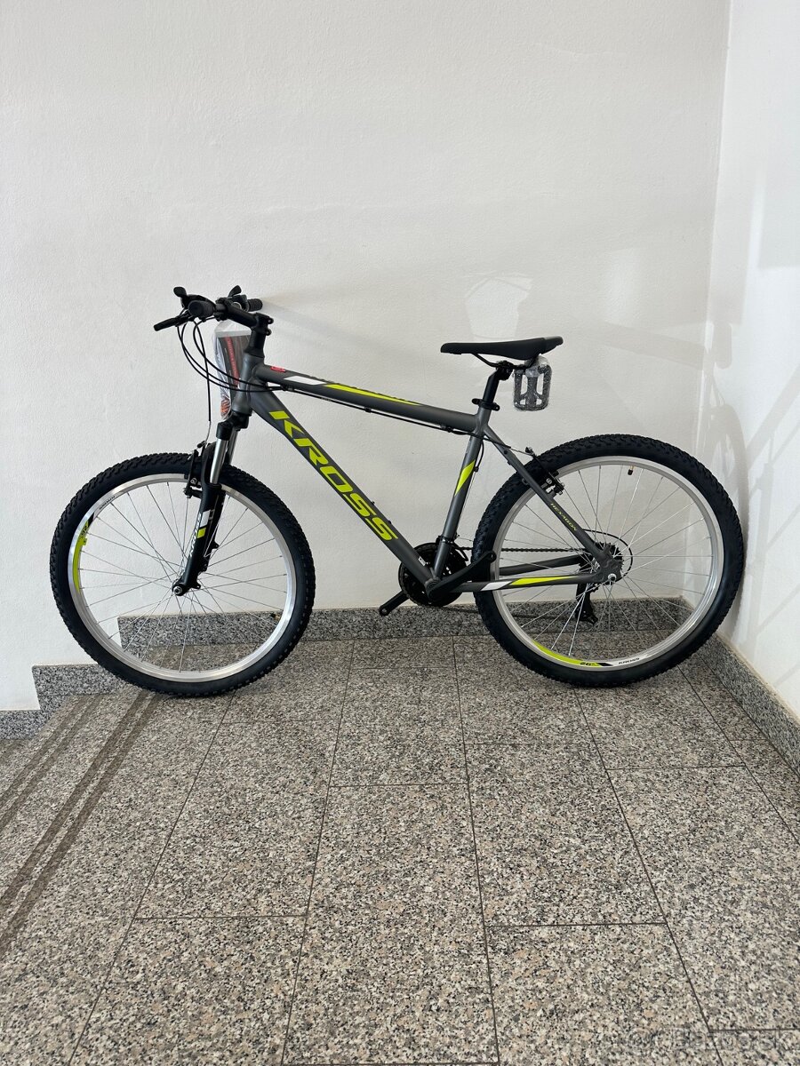 KROSS HEXAGON m 26“ veľ. M, GRP-LIM-WHI bicykel