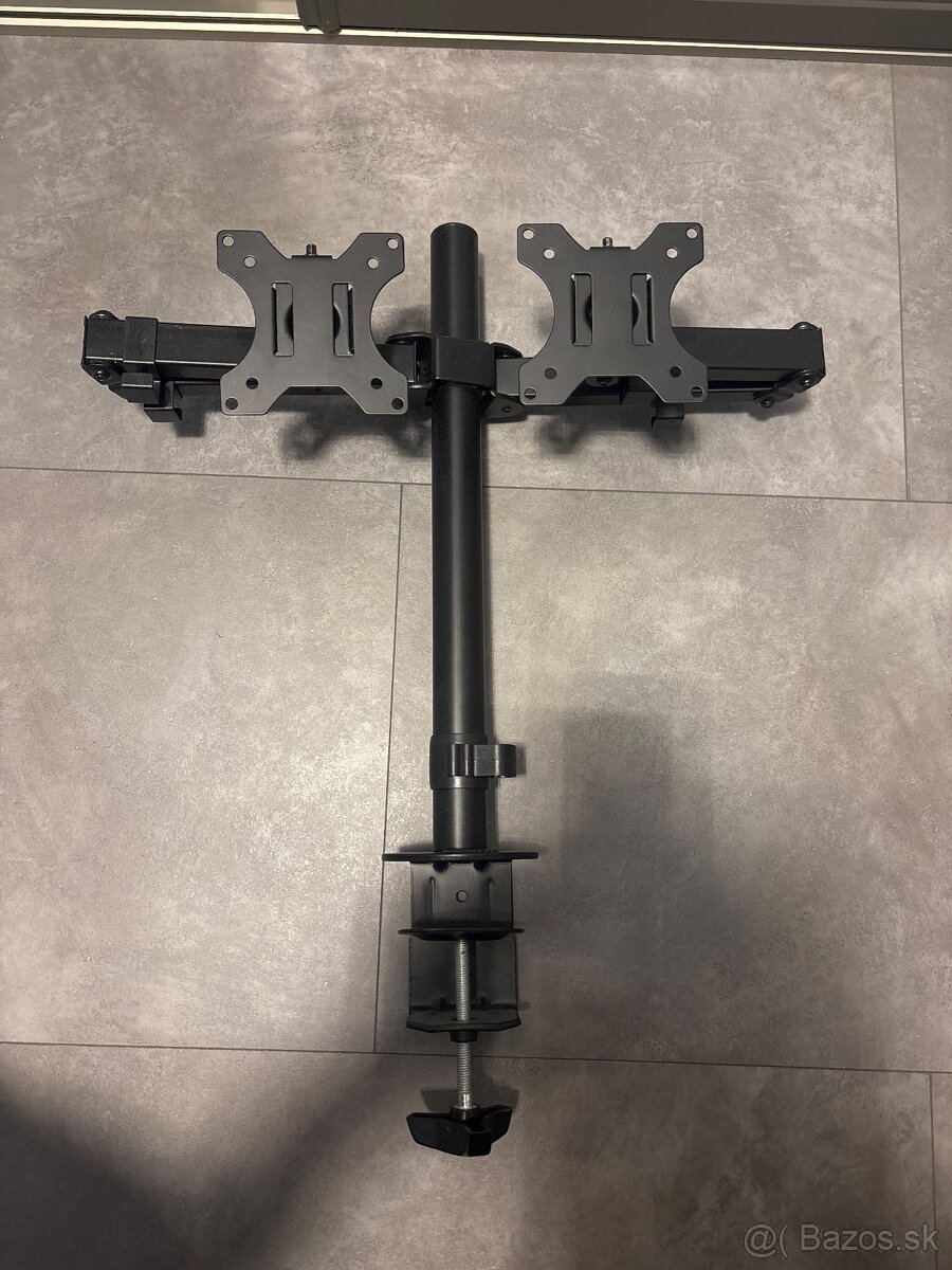 Predam držiak na monitory