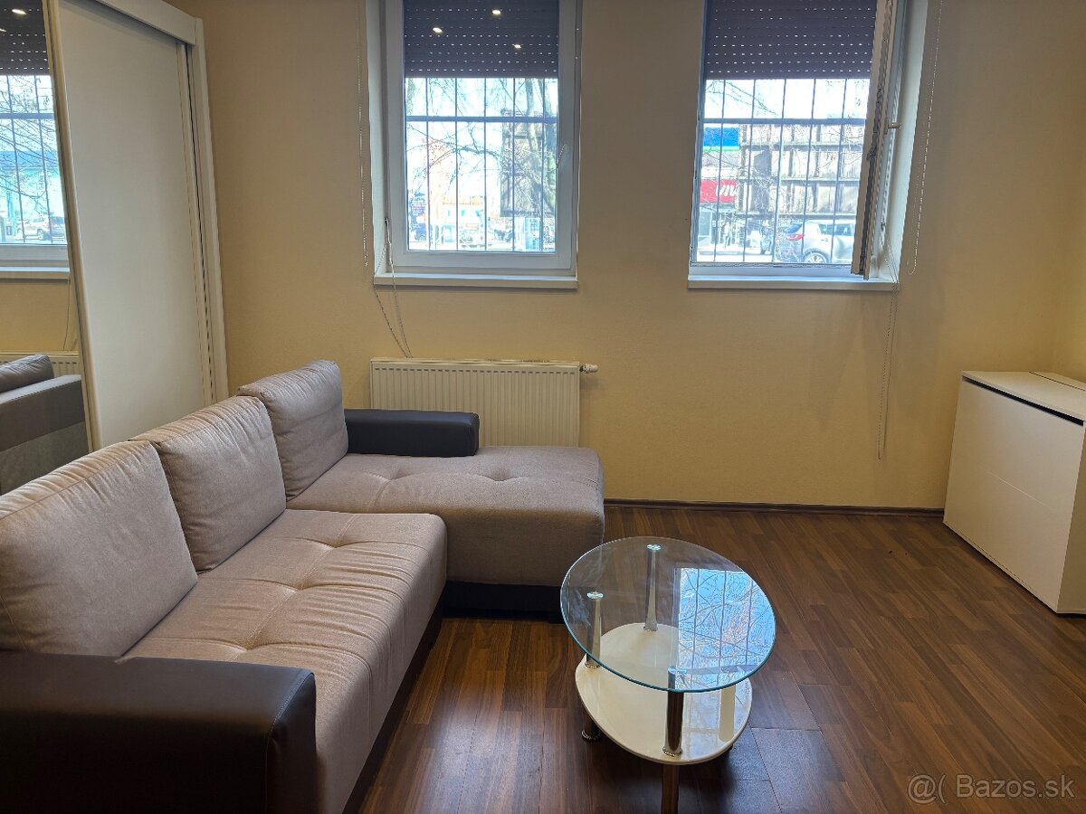Ponúkam na Prenájom 1-izbový byt