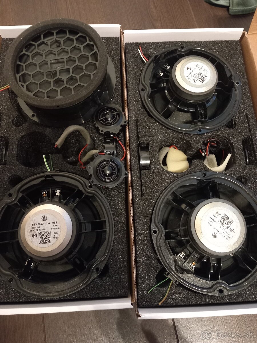 Reproduktory Skoda Octavia IV