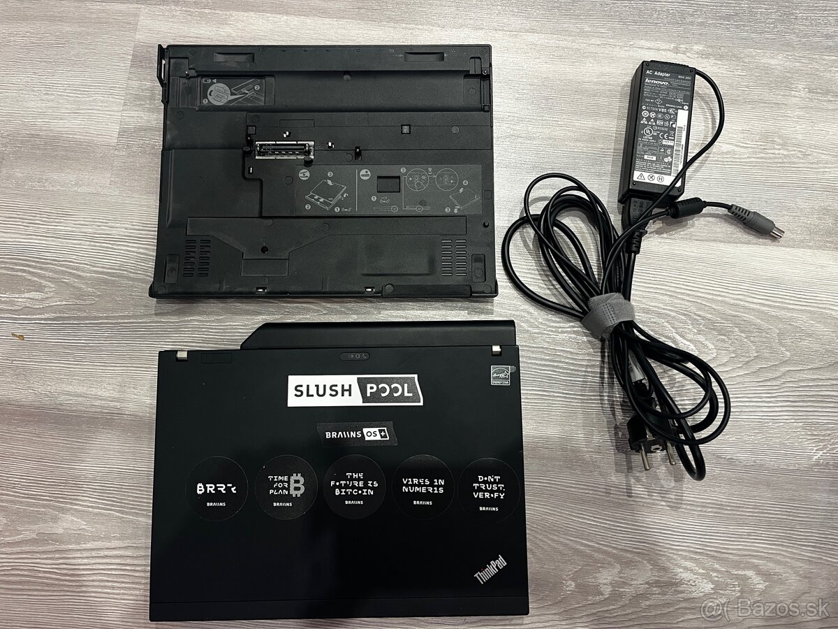 Lenovo x201 bez HDD + dock