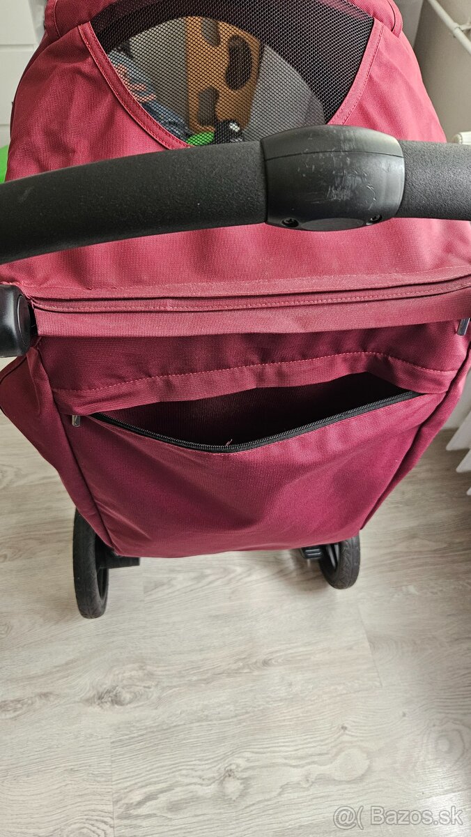 Britax b-motion +