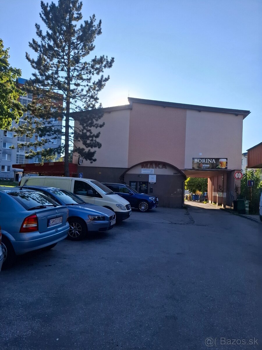 kancelária / služby