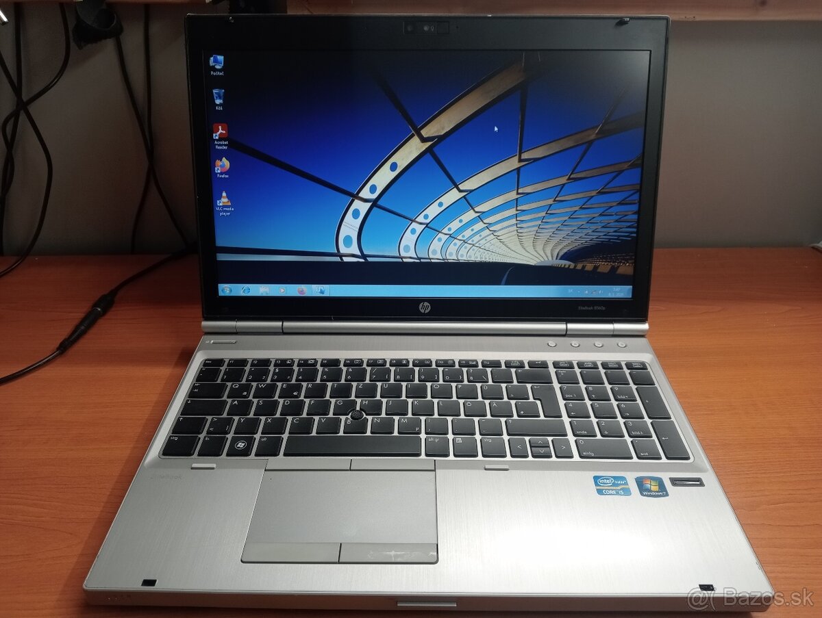 predám notebook HP ELITEBOOK 8560P , WINDOWS 7