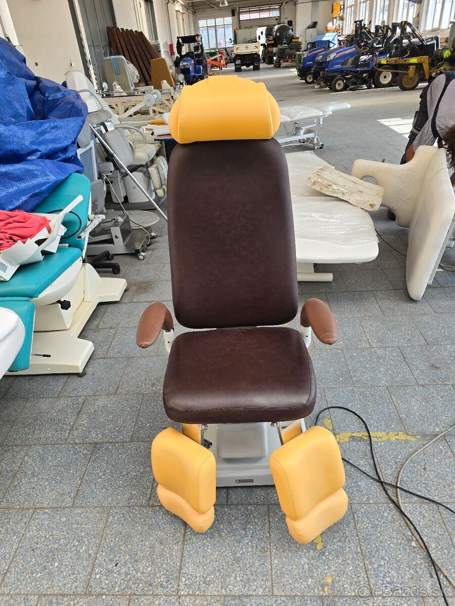 Elektricke pedikérské křeslo AKCE černo žluté