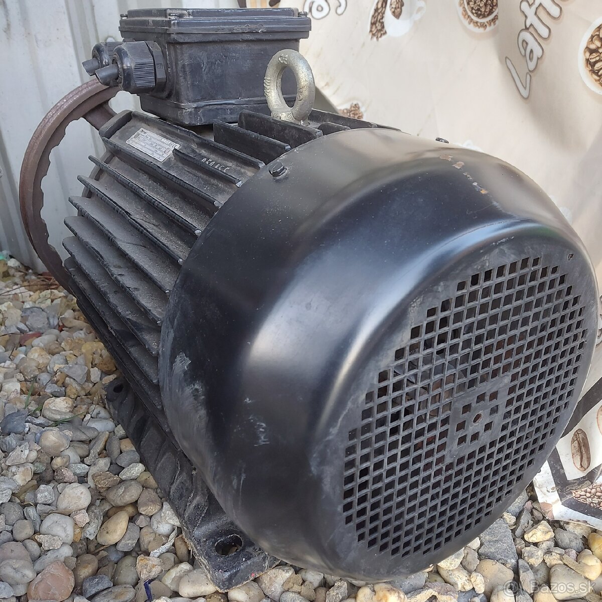 Trojfázový asynchrónny motor 11kW, ako nový