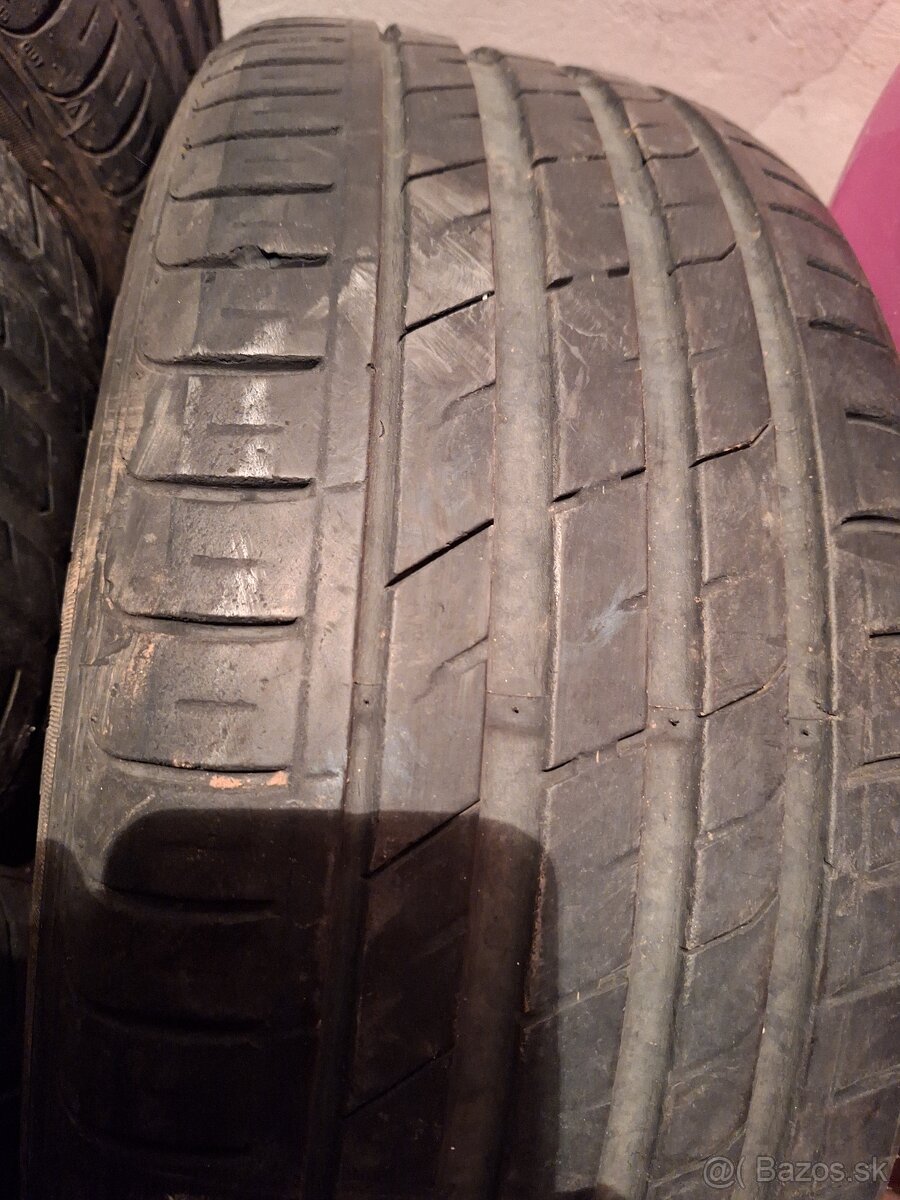 225/55/17