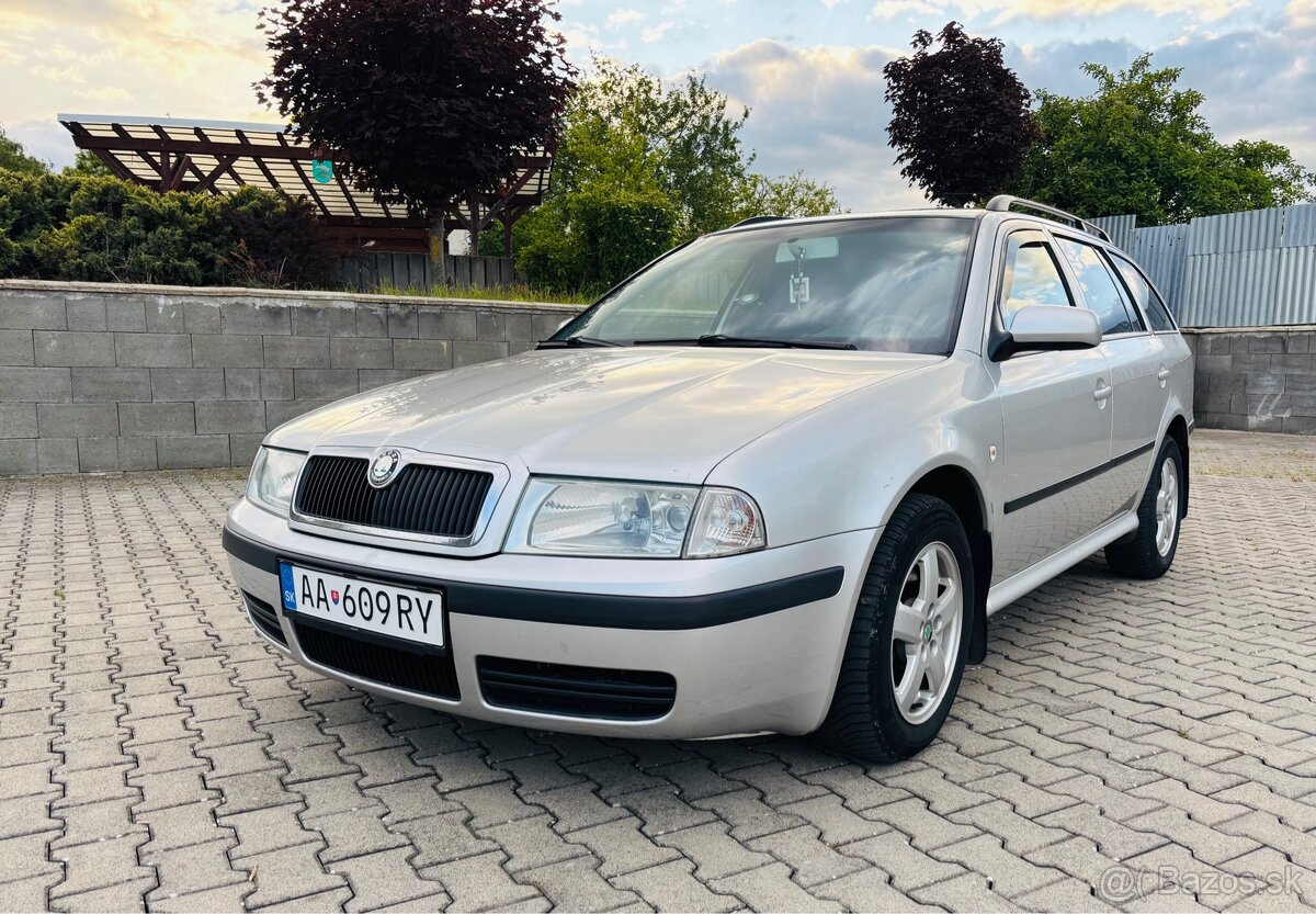 Predam skoda octavia TOUR.