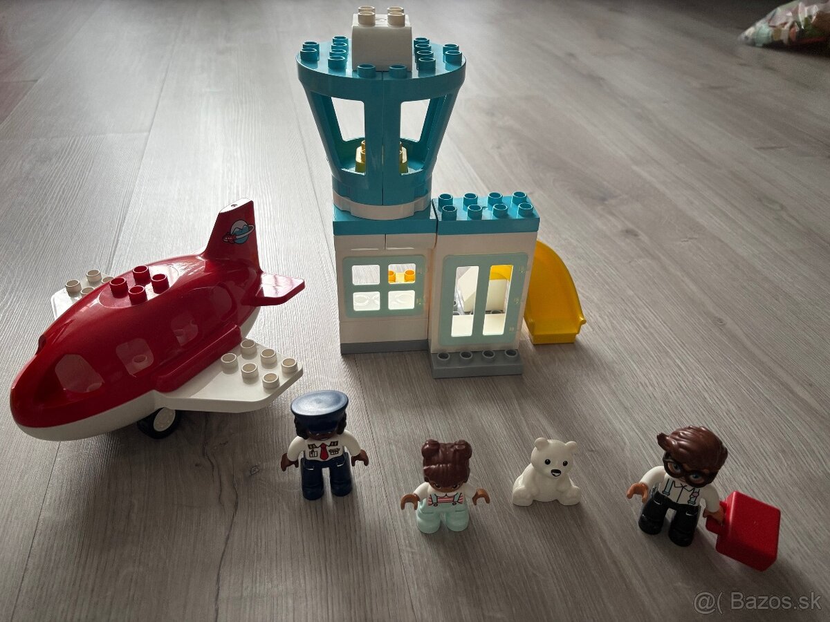 Lego Duplo Lietadlo a letisko