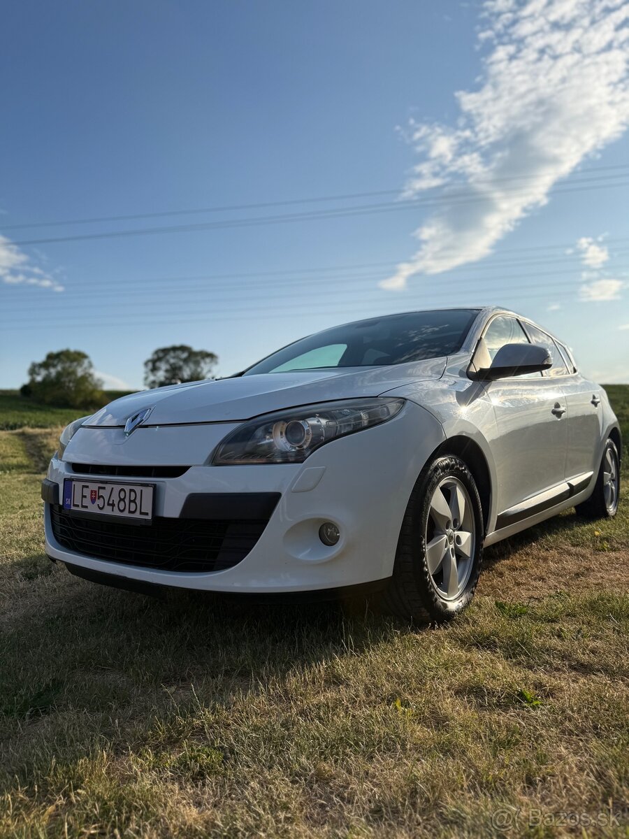 RENAULT MEGAN III 1.6 16v