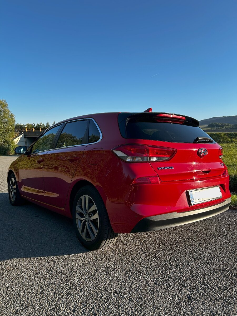Hyundai i30 FB, 1.4 T-GDI Family