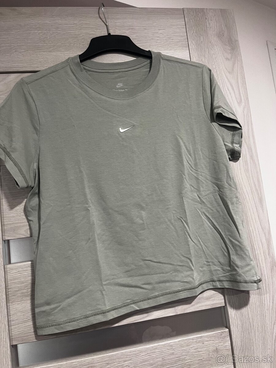 Tričko NIKE