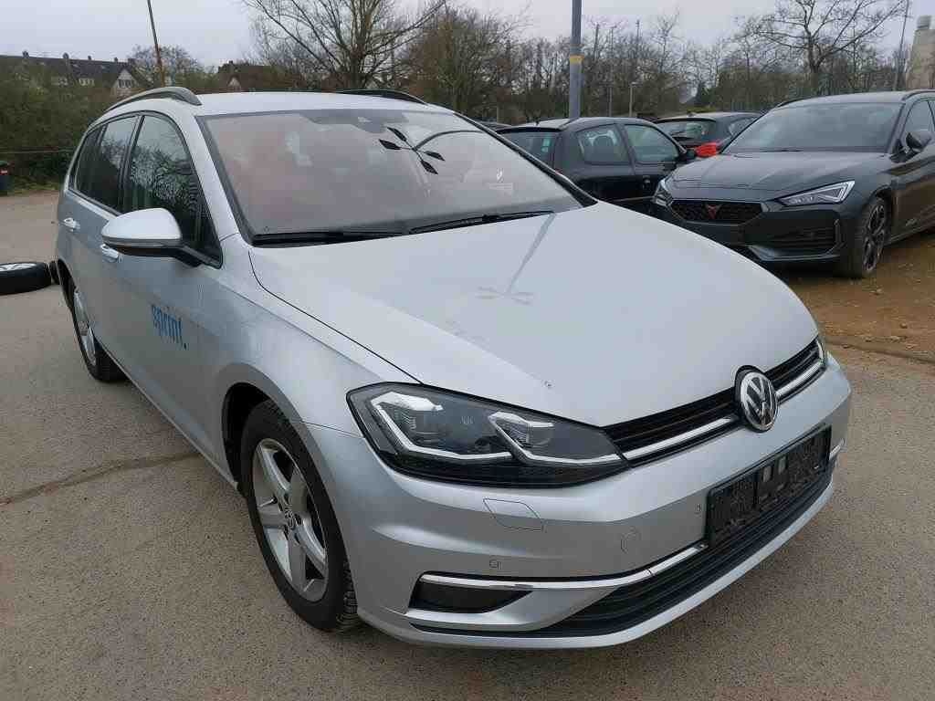 Golf Variant 2020 2.0 TDI 110kW DSG,Full LED,vyhr. sklo, DPH