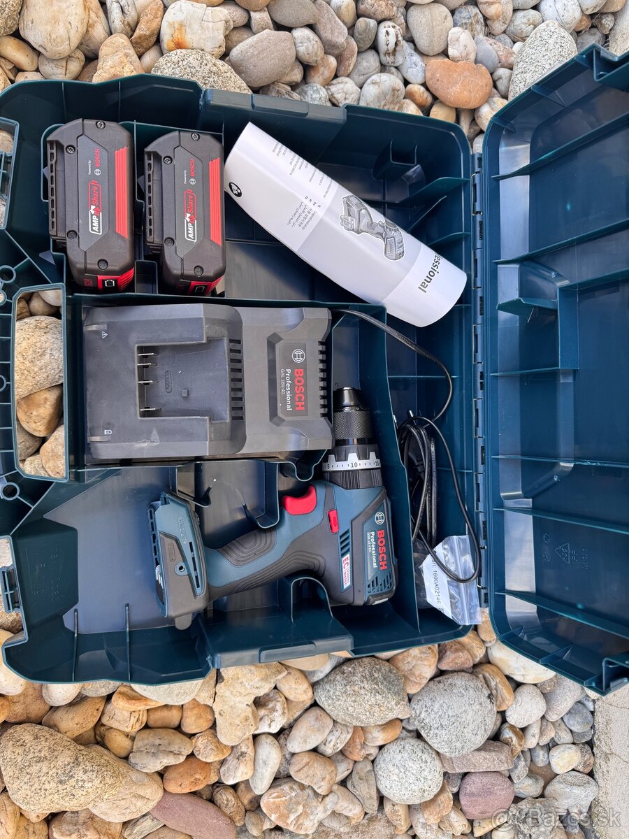 Bosch professional aku vŕtačka s príklepom
