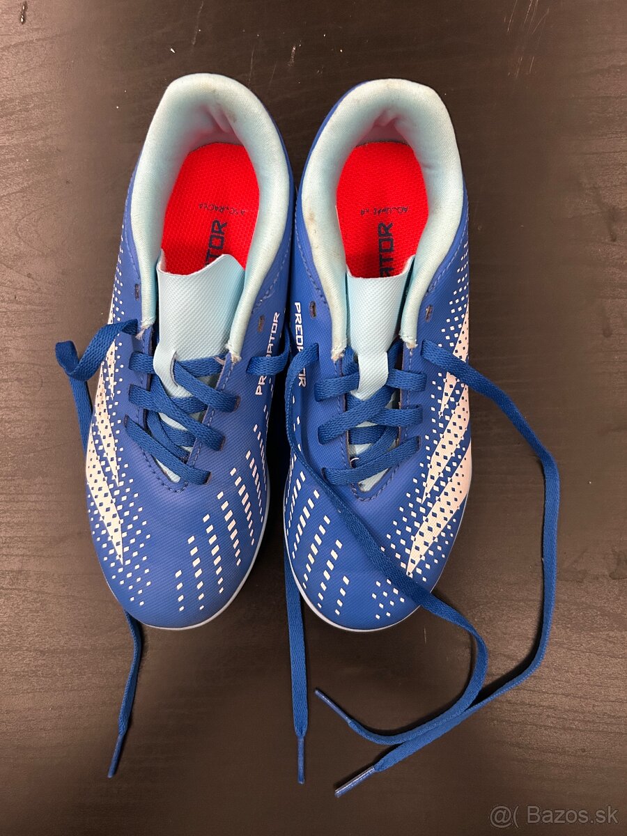 Adidas Predator č. 32