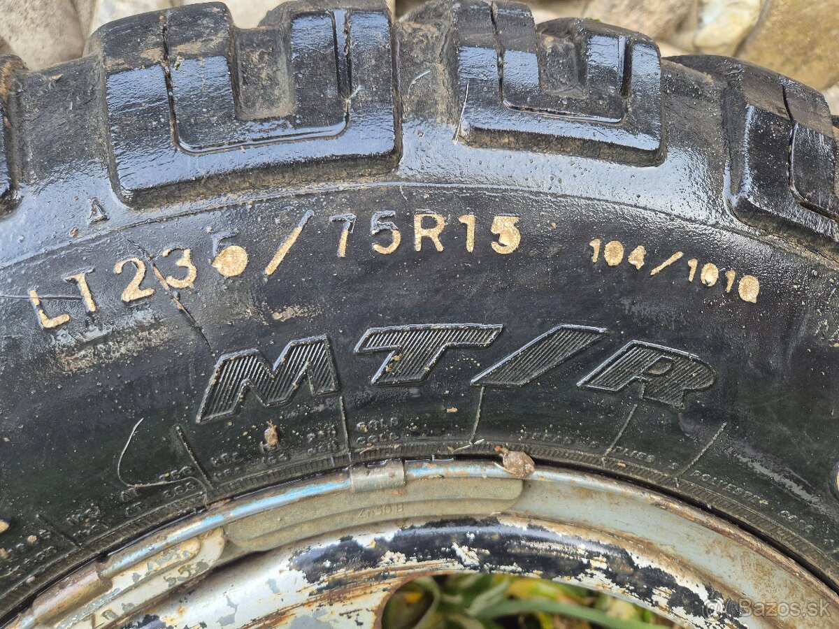 Pneumatiky 235/75 R15