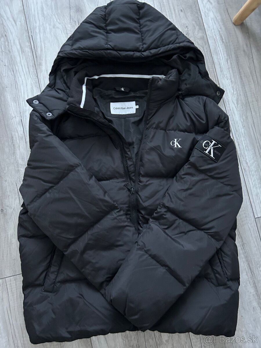 Bunda Calvin Klein