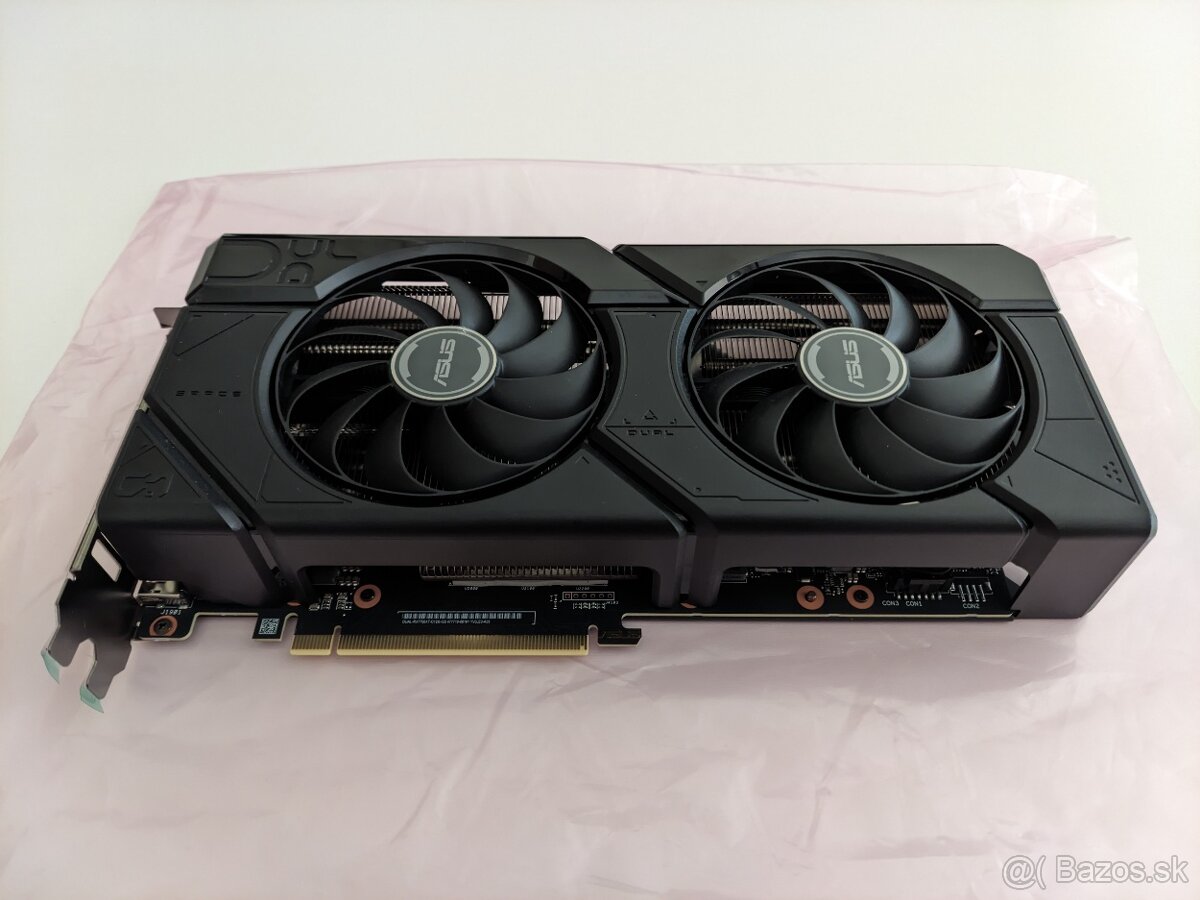 ASUS DUAL Radeon RX 7700 XT OC 12GB