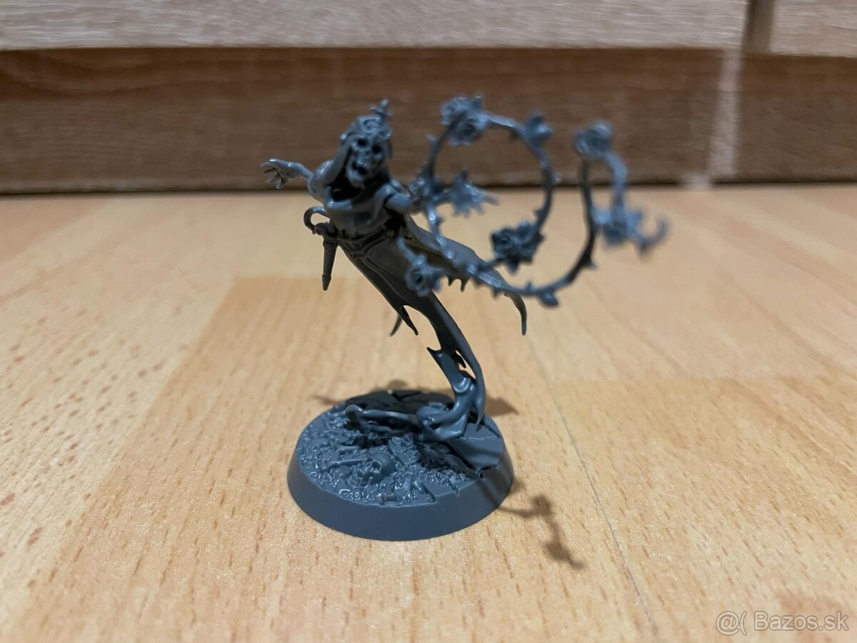 Thorns of the briar queen