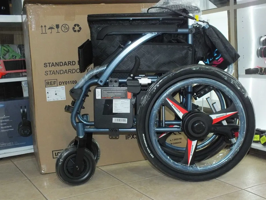 elektrický vozik pre ZTP vaha 23kg nosnosť do110Kg