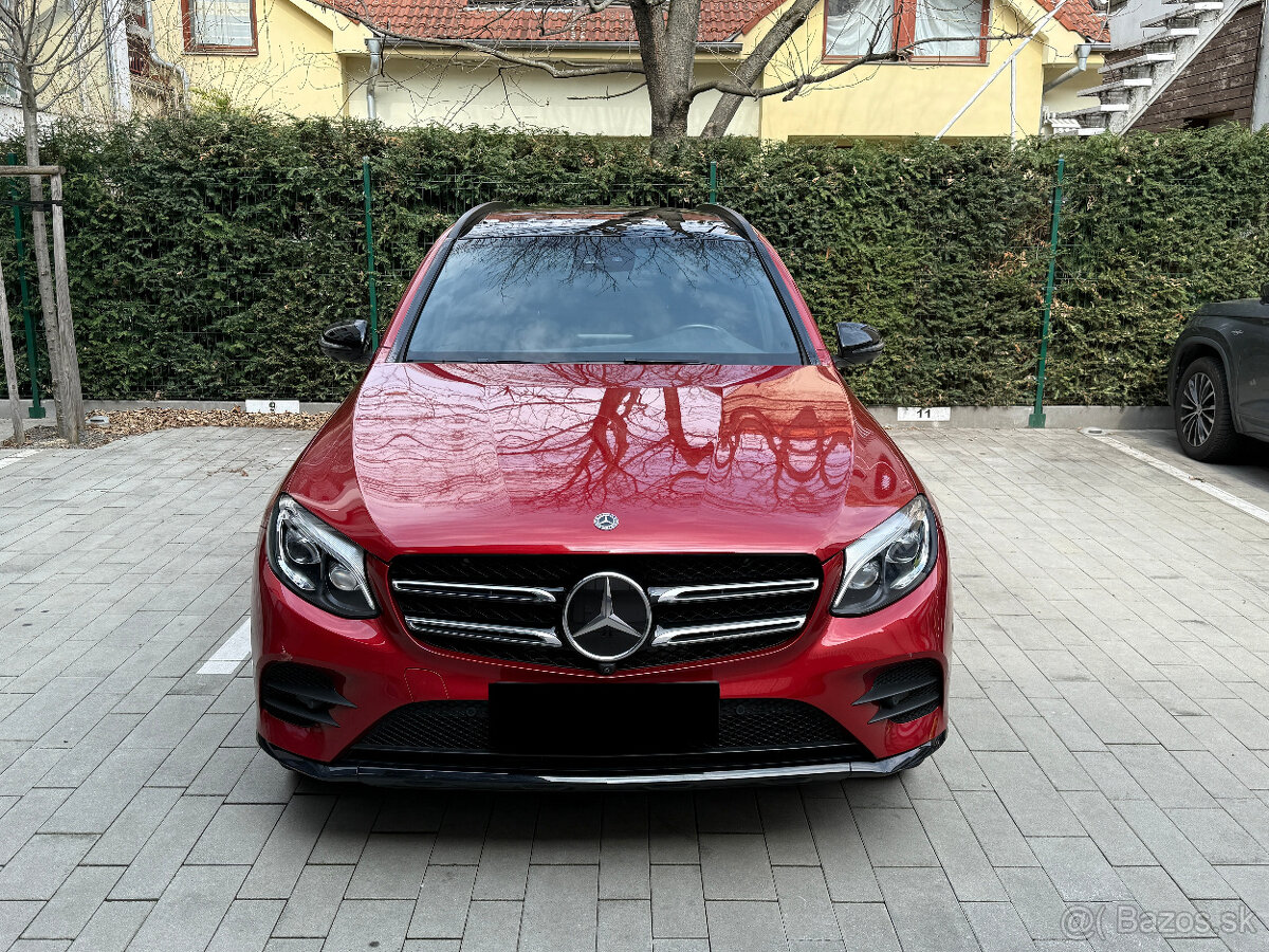 Predám Mercedes GLC 250 4 Matic Amg line