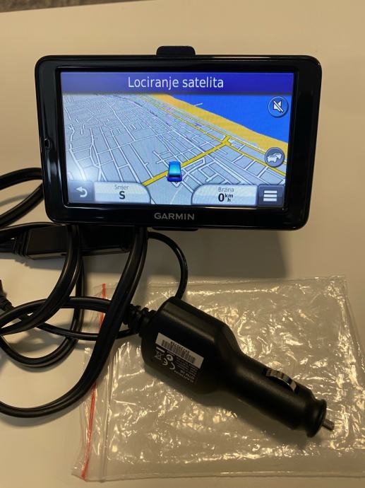 Navigácia GPS GARMIN NUVI 2495 s mapou pre rok 2025.