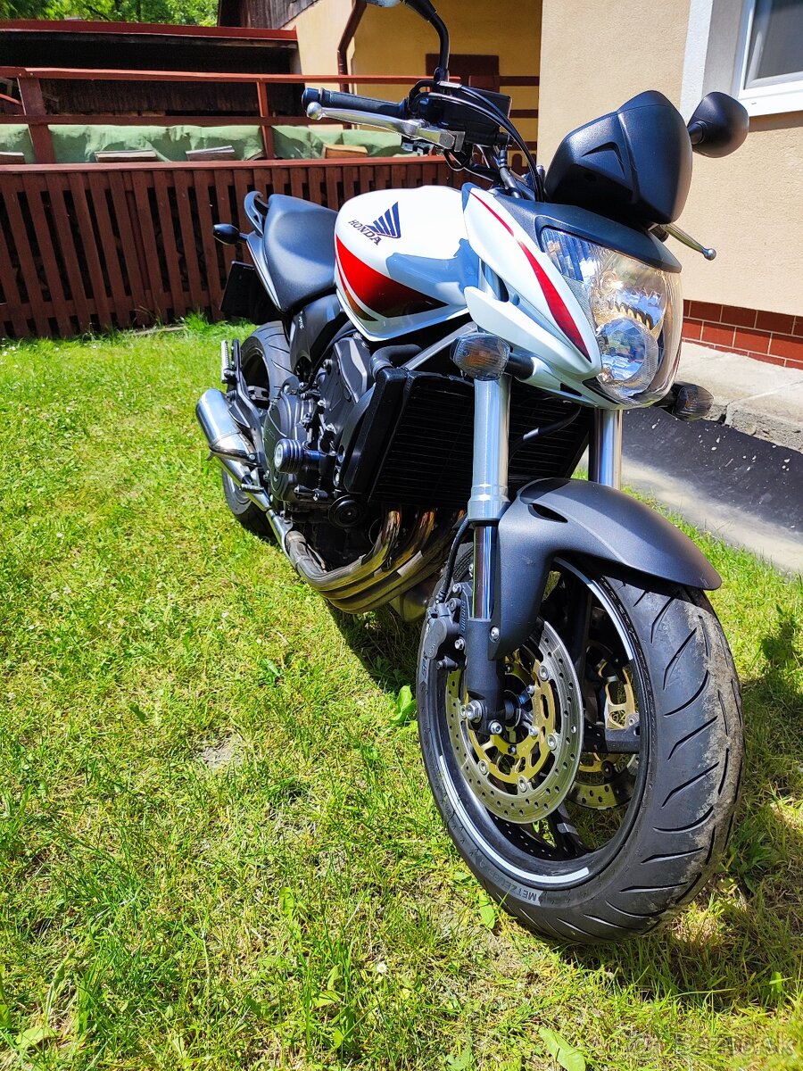Honda CB600F Hornet