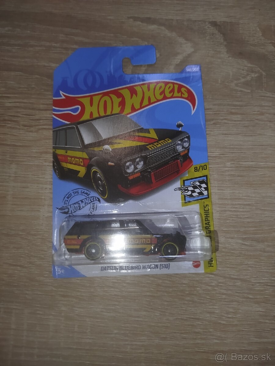 HW Datsun Bluebord wagon