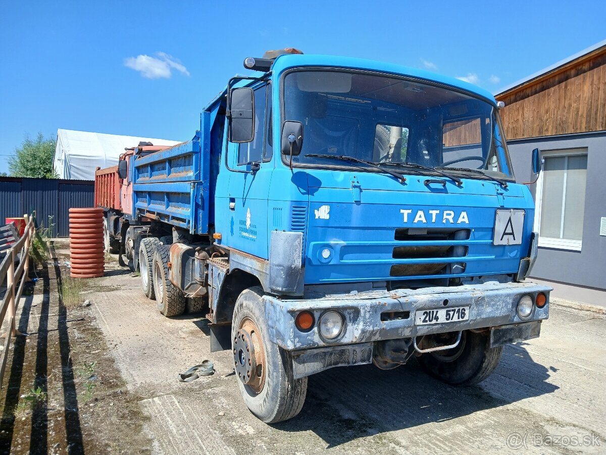 Tatra 815 sklápěč
