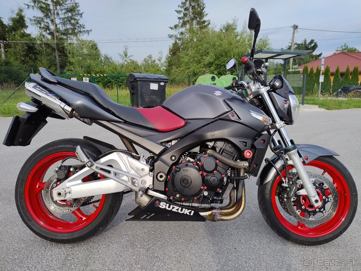 Suzuki GSR 600 YOSHIMURA LIMITED EDITION 9/2008