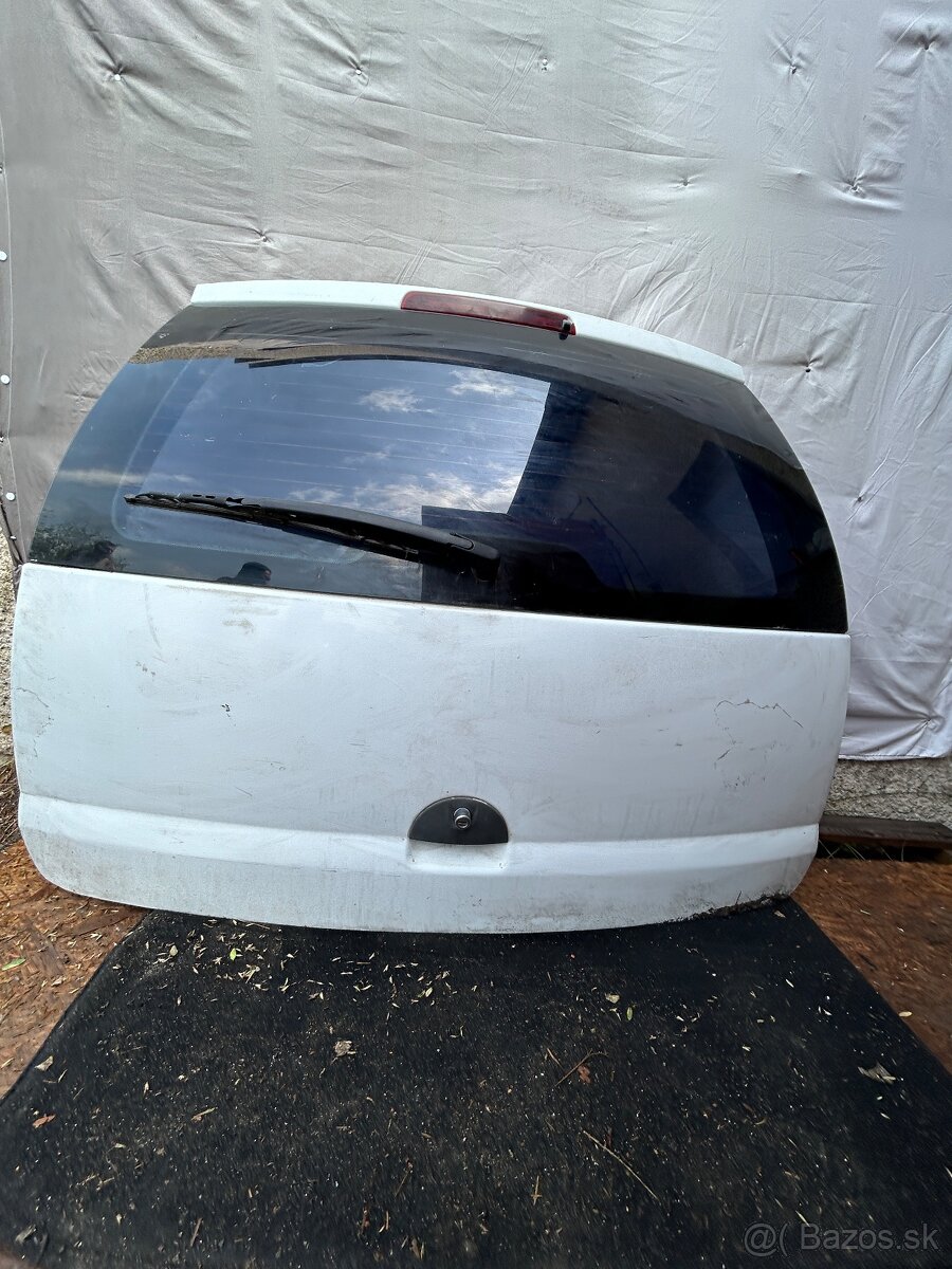 Opel meriva zadny kufor